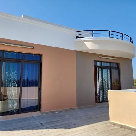 Ocean Heaven Hotel Mahajanga Exterior foto